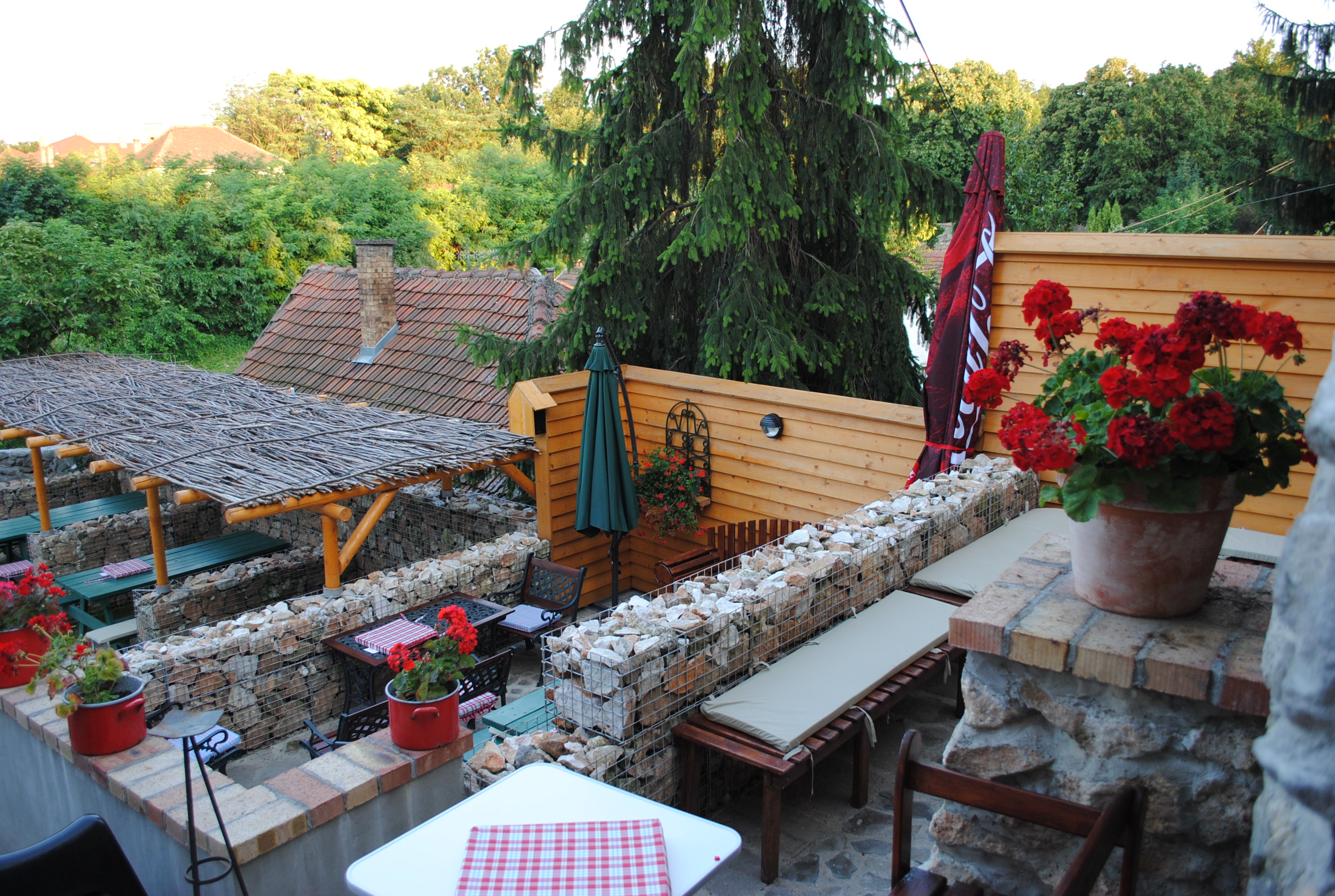 Grill Gödör Grill Gödör